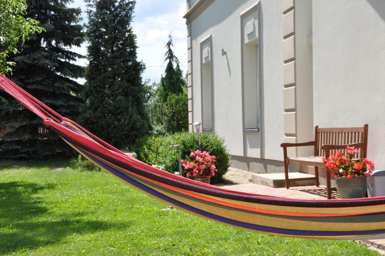 Be Well 3-Rooms Apartment With Parking And Garden Varsóvia Exterior foto